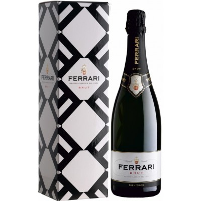 Ferrari Brut Trento DOC gift box 